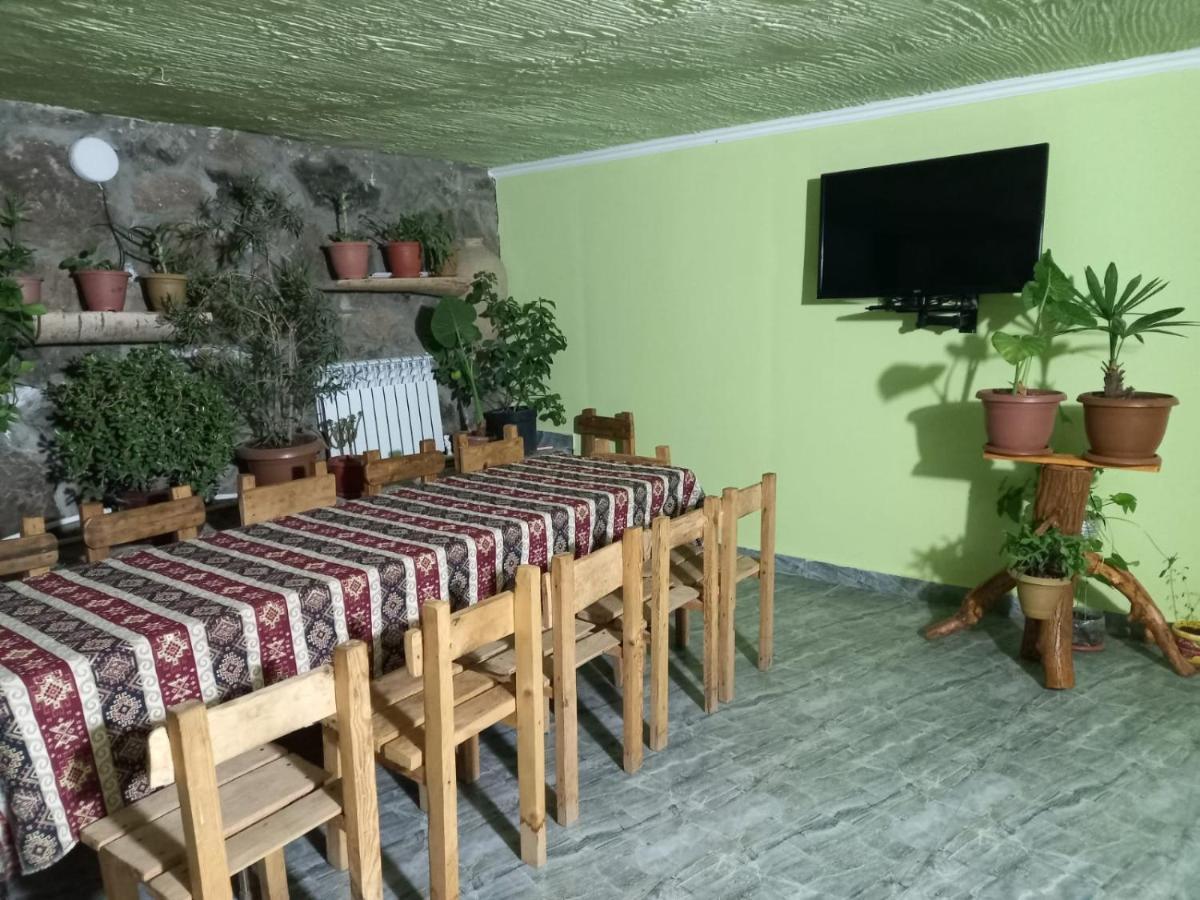 Byurakan Guesthouse & Cottage Exterior photo